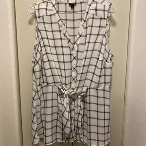 White Windowpane Sleeveless Top (1, 1X, 14/16)